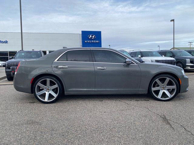2019 Chrysler 300 Limited