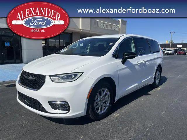 2024 Chrysler Pacifica Touring L for sale in Boaz, AL