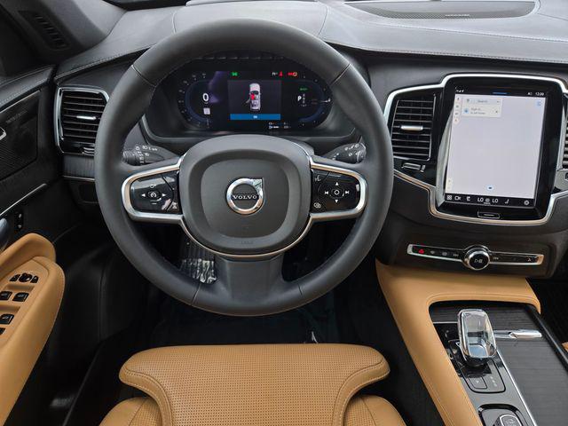 2024 Volvo XC90 Recharge T8 Ultimate Bright Theme 7-Seater