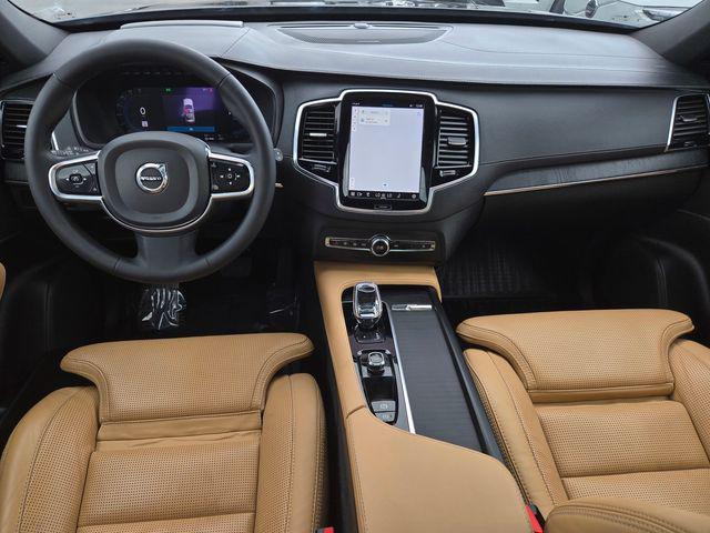 2024 Volvo XC90 Recharge T8 Ultimate Bright Theme 7-Seater