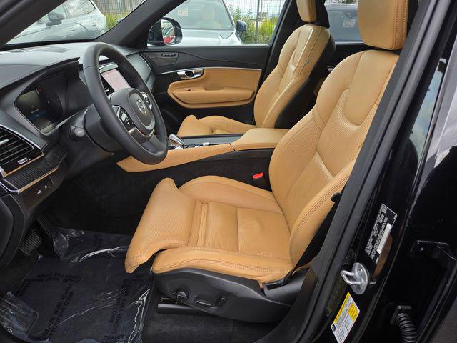 2024 Volvo XC90 Recharge T8 Ultimate Bright Theme 7-Seater