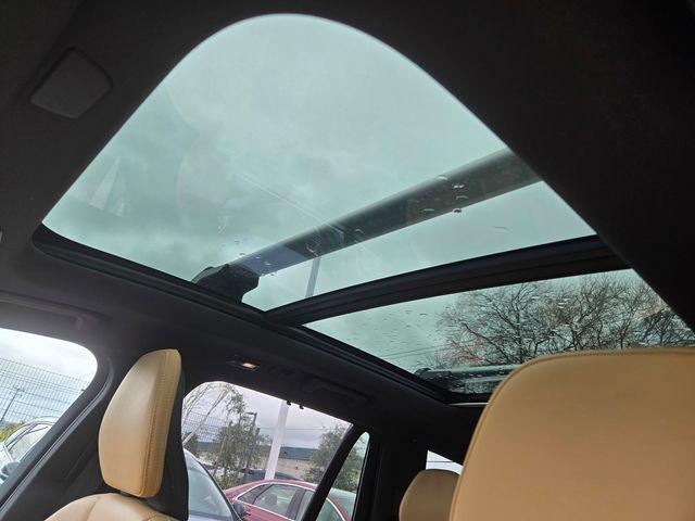 2024 Volvo XC90 Recharge T8 Ultimate Bright Theme 7-Seater