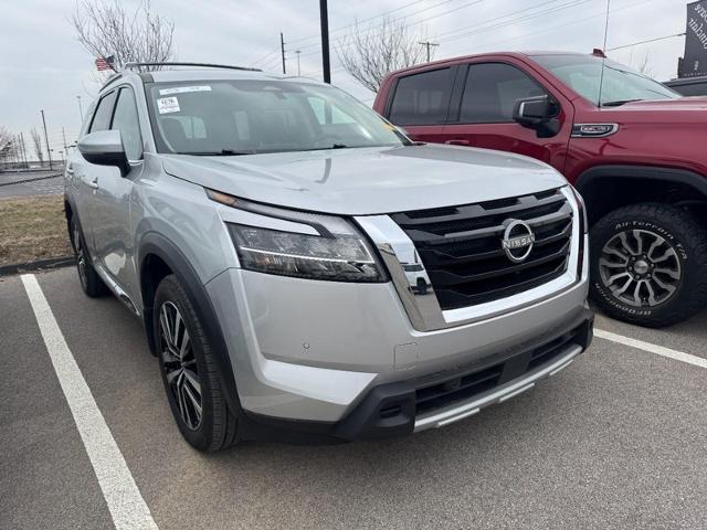 2024 Nissan Pathfinder Platinum 4WD