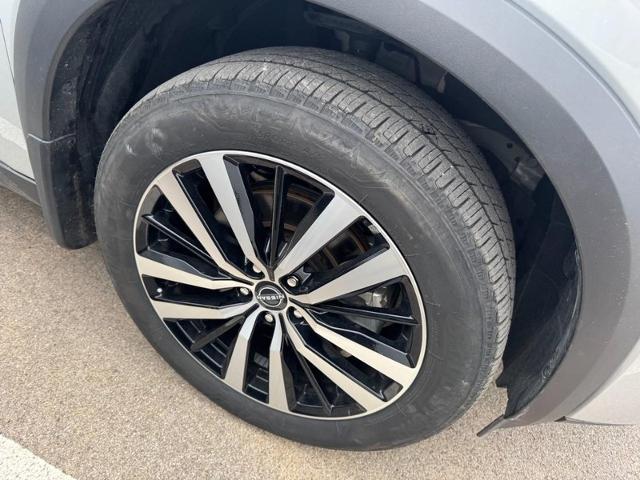 2024 Nissan Pathfinder Platinum 4WD