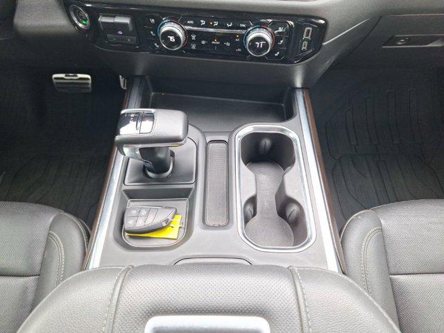 2022 GMC Sierra 1500 4WD Crew Cab Short Box SLT
