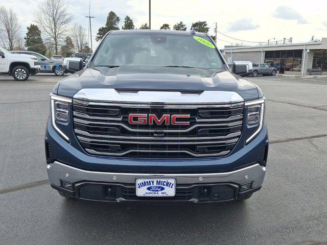 2022 GMC Sierra 1500 4WD Crew Cab Short Box SLT
