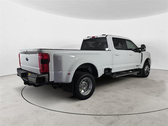 2025 Ford F-450 LARIAT