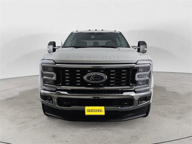 2025 Ford F-450 LARIAT