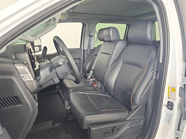 2025 Ford F-450 LARIAT
