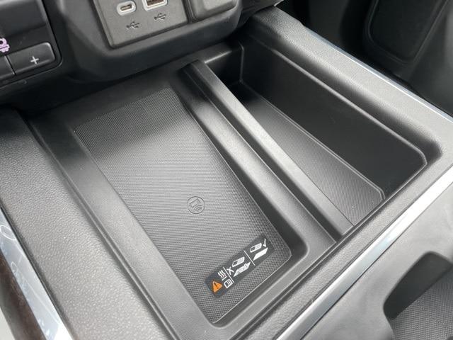 2020 GMC Sierra 2500HD 4WD Crew Cab Standard Bed Denali