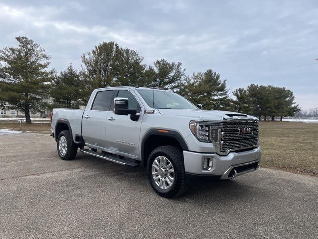 2020 GMC Sierra 2500HD 4WD Crew Cab Standard Bed Denali