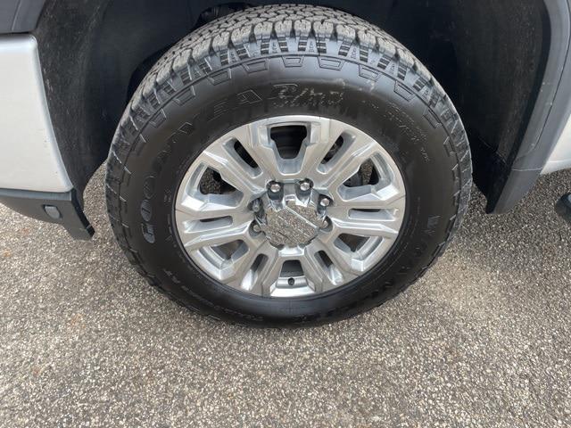 2020 GMC Sierra 2500HD 4WD Crew Cab Standard Bed Denali