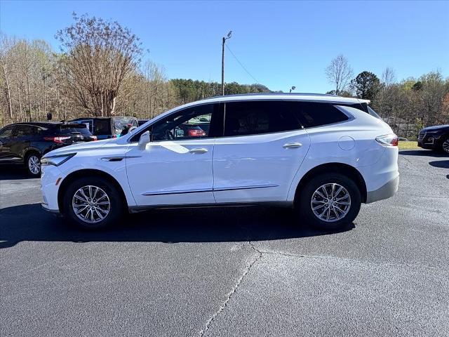 2023 Buick Enclave Essence FWD