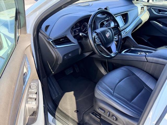 2023 Buick Enclave Essence FWD