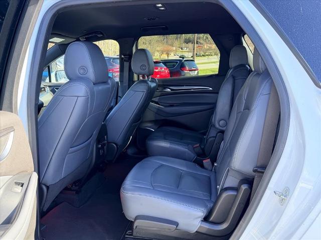 2023 Buick Enclave Essence FWD