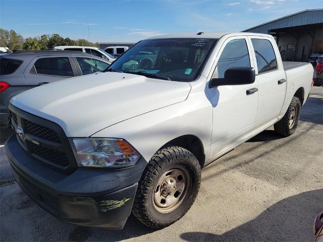 2022 Ram 1500 Classic Tradesman Crew Cab 4x4 5'7" Box