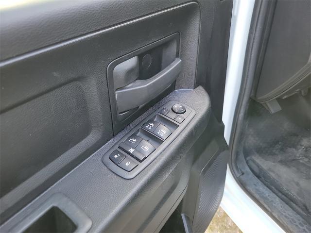 2022 Ram 1500 Classic Tradesman Crew Cab 4x4 5'7" Box