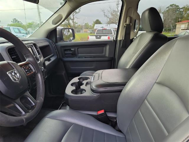 2022 Ram 1500 Classic Tradesman Crew Cab 4x4 5'7" Box