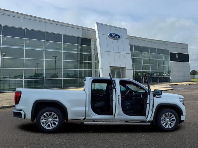 2023 GMC Sierra 1500 4WD Crew Cab Standard Box Denali