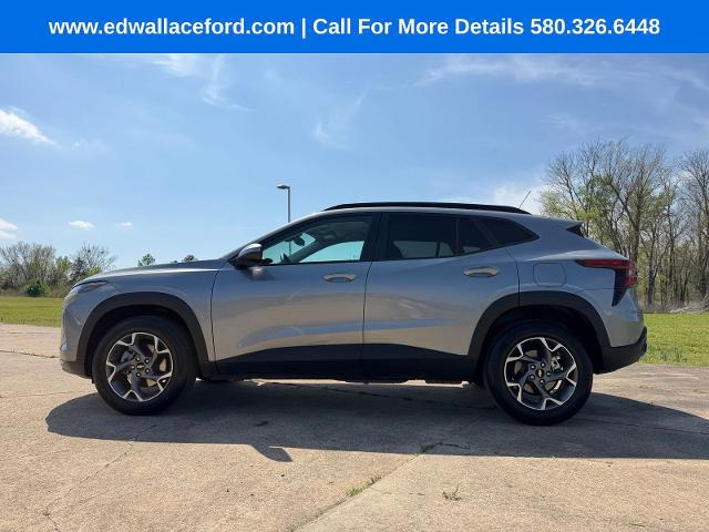 2025 Chevrolet Trax FWD LT