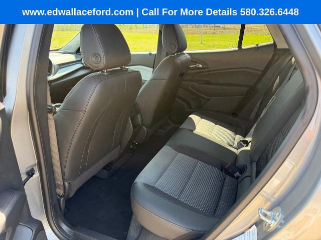2025 Chevrolet Trax FWD LT
