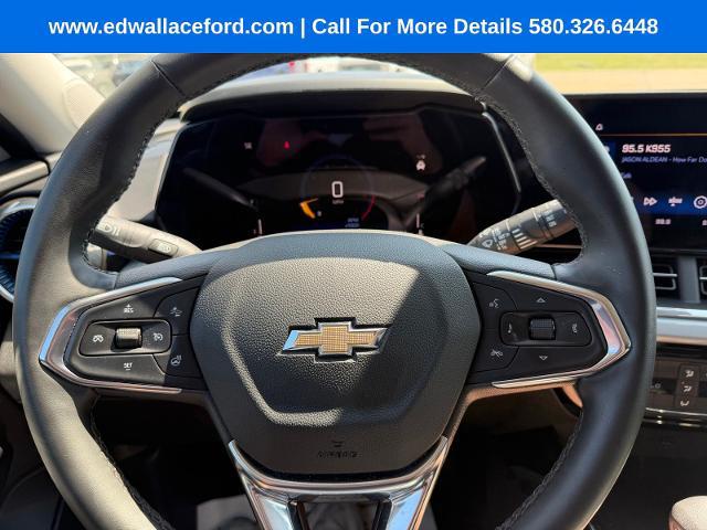 2025 Chevrolet Trax FWD LT
