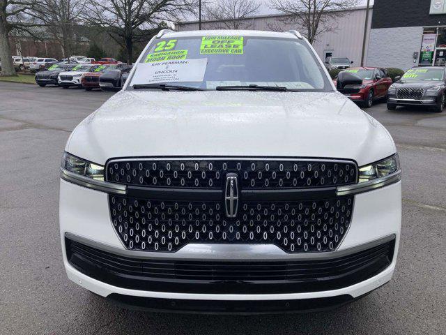 2025 Lincoln Navigator Reserve