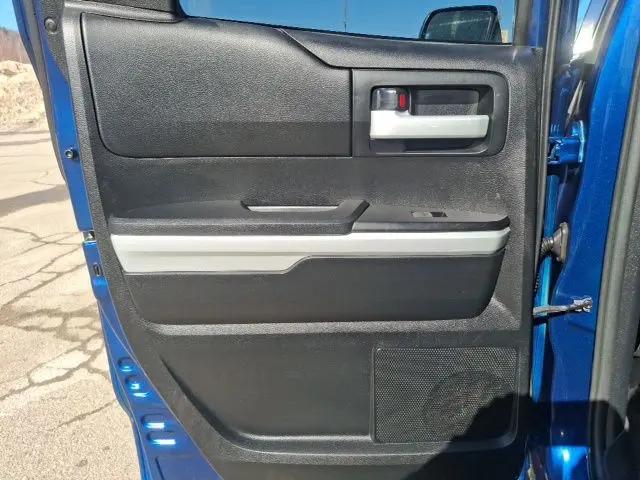 2015 Toyota Tundra SR5 4.6L V8