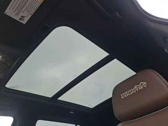 2021 Chevrolet Tahoe 4WD High Country