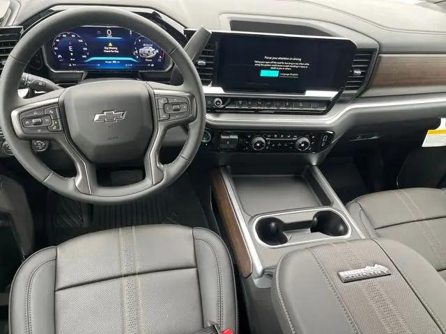 2026 Chevrolet Silverado 2500HD Crew Cab, Standard Bed, High Country, 4WD