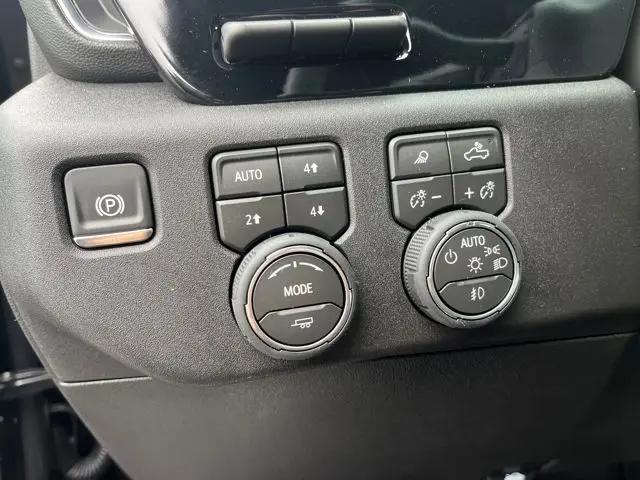 2026 Chevrolet Silverado 2500HD Crew Cab, Standard Bed, High Country, 4WD
