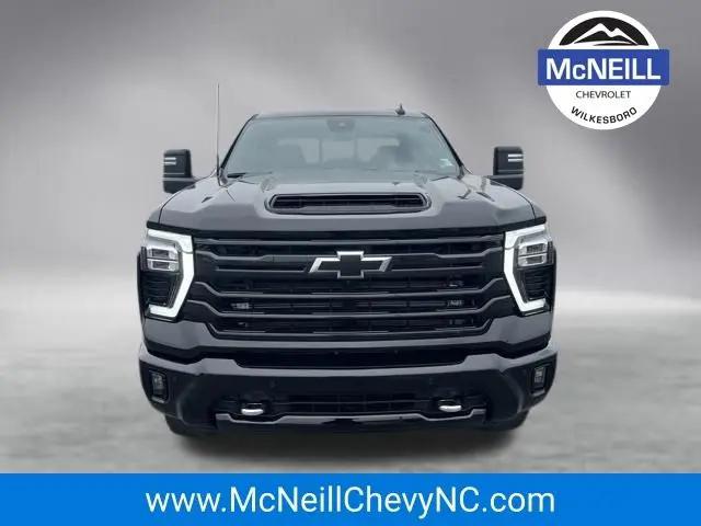 2026 Chevrolet Silverado 2500HD Crew Cab, Standard Bed, High Country, 4WD