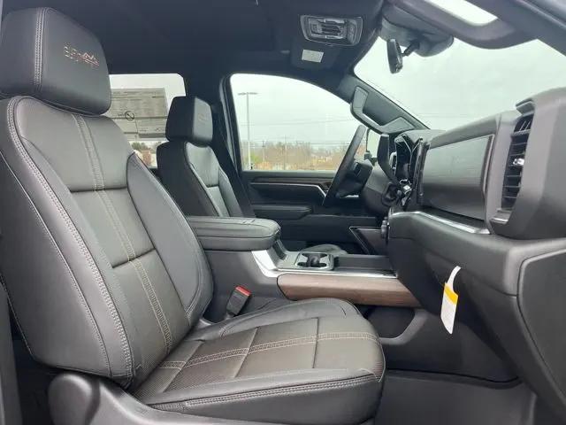 2026 Chevrolet Silverado 2500HD Crew Cab, Standard Bed, High Country, 4WD
