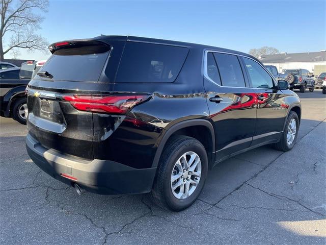 2023 Chevrolet Traverse FWD LS