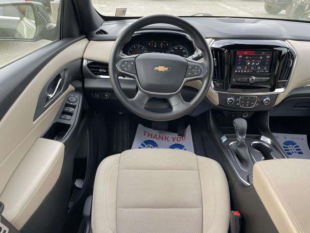 2023 Chevrolet Traverse FWD LS