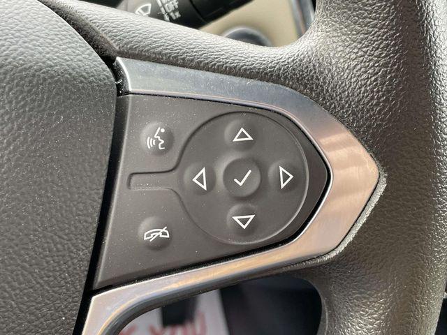 2023 Chevrolet Traverse FWD LS