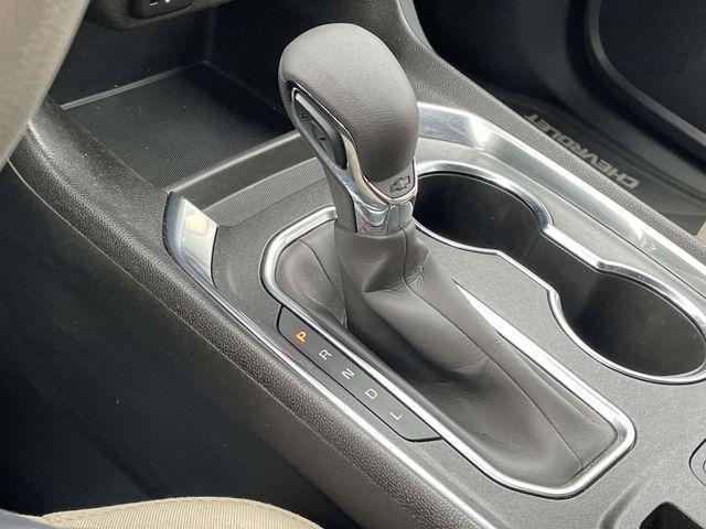 2023 Chevrolet Traverse FWD LS