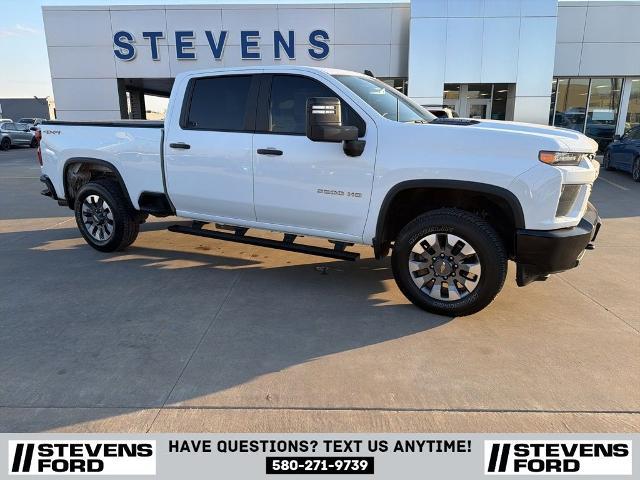 2022 Chevrolet Silverado 2500HD 4WD Crew Cab Standard Bed Custom