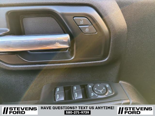 2022 Chevrolet Silverado 2500HD 4WD Crew Cab Standard Bed Custom