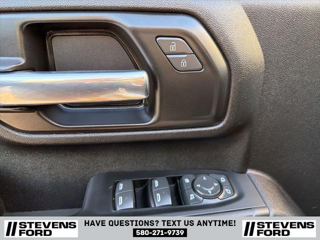 2022 Chevrolet Silverado 2500HD 4WD Crew Cab Standard Bed Custom