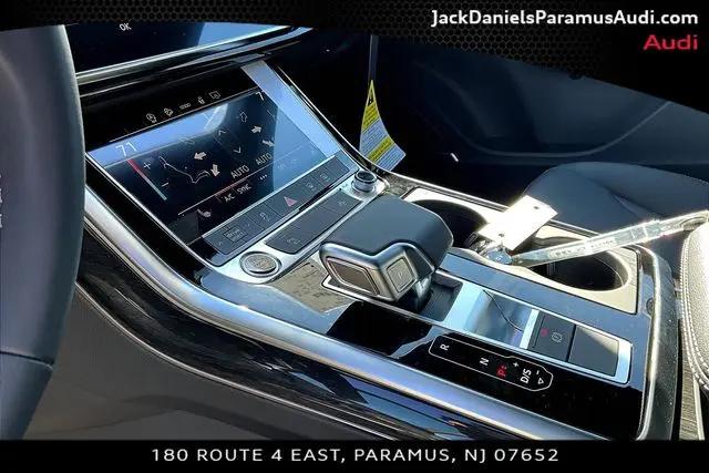 2026 Audi Q7 Premium 45 TFSI quattro tiptronic