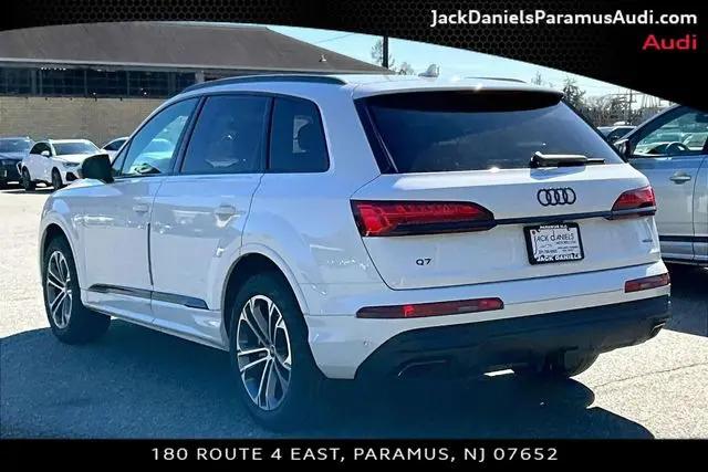2026 Audi Q7 Premium 45 TFSI quattro tiptronic