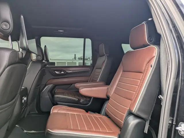 2024 GMC Yukon XL 4WD Denali Ultimate
