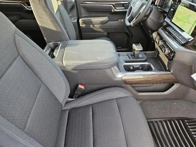 2026 Chevrolet Silverado 1500 2WD Crew Cab Short Bed LT