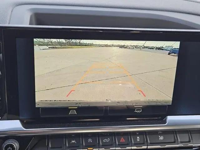 2026 Chevrolet Silverado 1500 2WD Crew Cab Short Bed LT