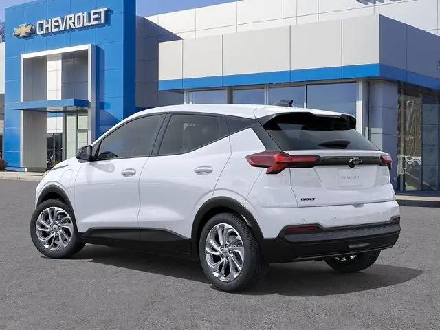 2027 Chevrolet Bolt LT FWD