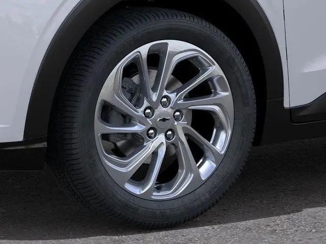 2027 Chevrolet Bolt LT FWD