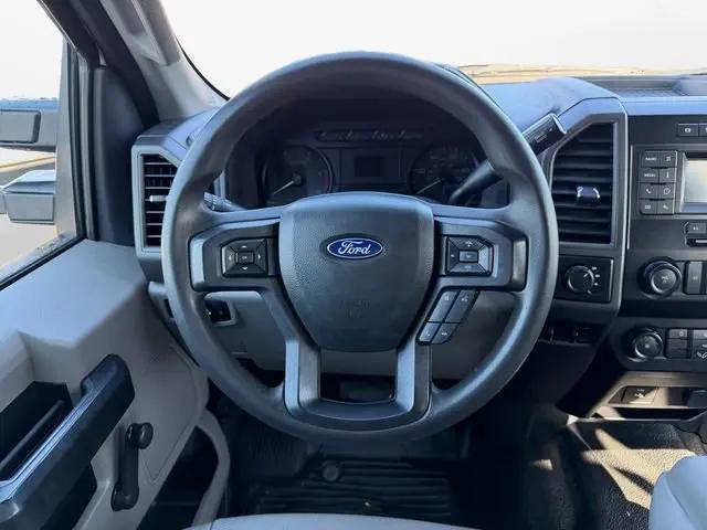 2022 Ford F-550 XL