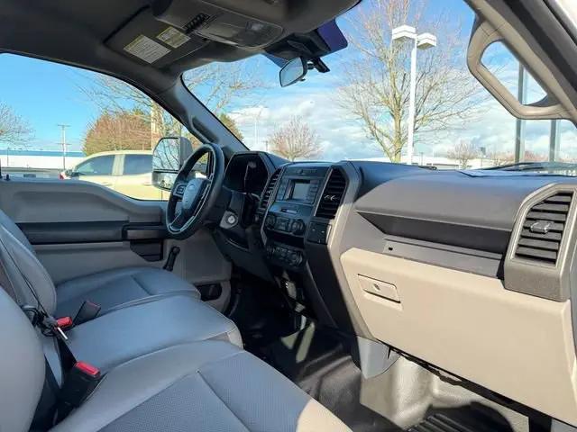 2022 Ford F-550 XL