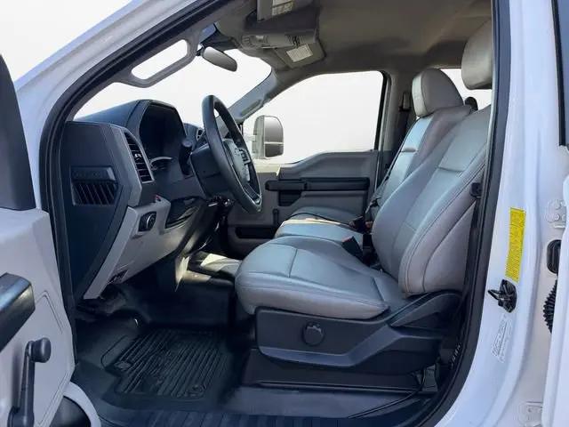 2022 Ford F-550 XL
